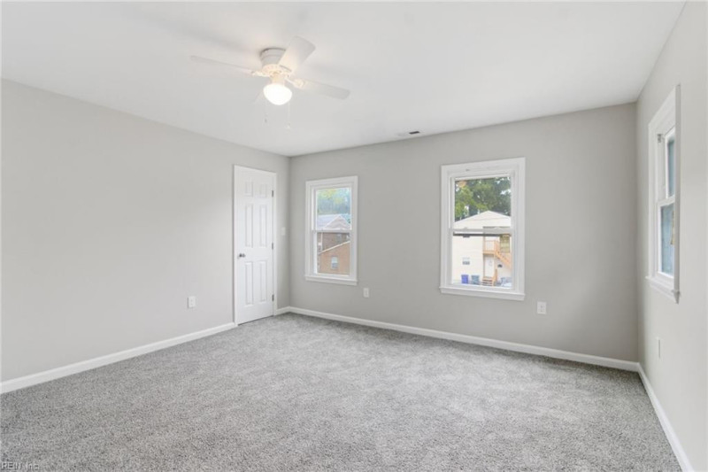 Photo 18 of 35 residential for sale in Norfolk virginia