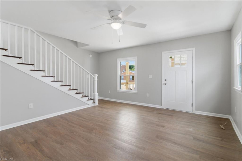 Photo 4 of 35 residential for sale in Norfolk virginia