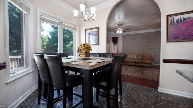 Photo 16 of 49 residential for sale in Chesapeake virginia