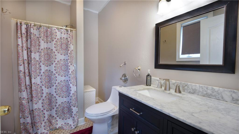 Photo 23 of 49 residential for sale in Chesapeake virginia