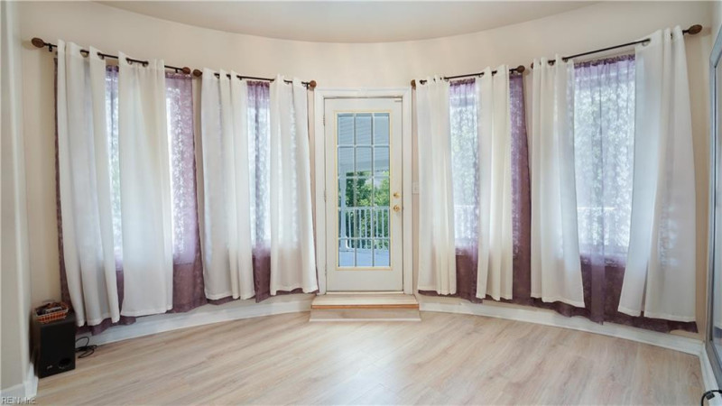 Photo 29 of 49 residential for sale in Chesapeake virginia