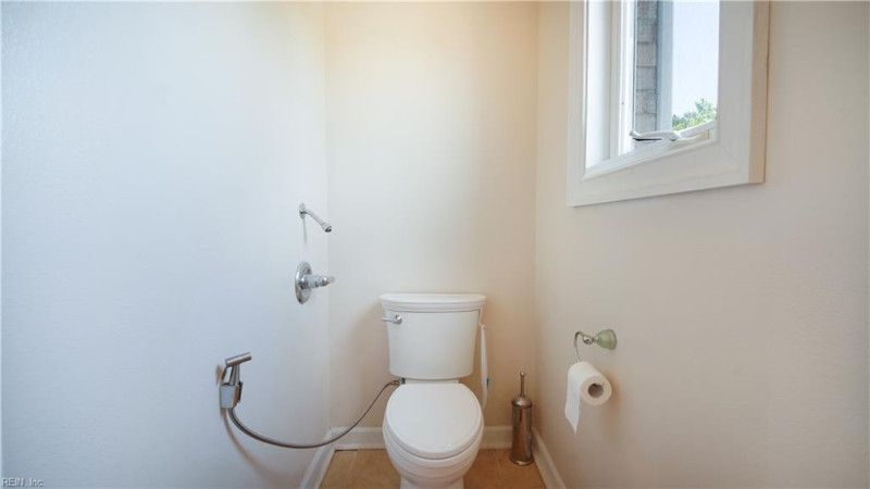Photo 32 of 49 residential for sale in Chesapeake virginia