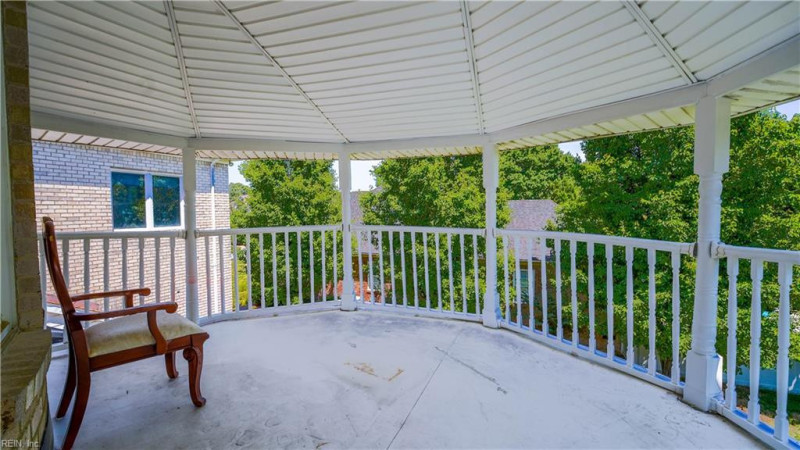 Photo 33 of 49 residential for sale in Chesapeake virginia