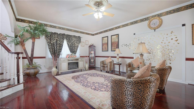 Photo 4 of 49 residential for sale in Chesapeake virginia