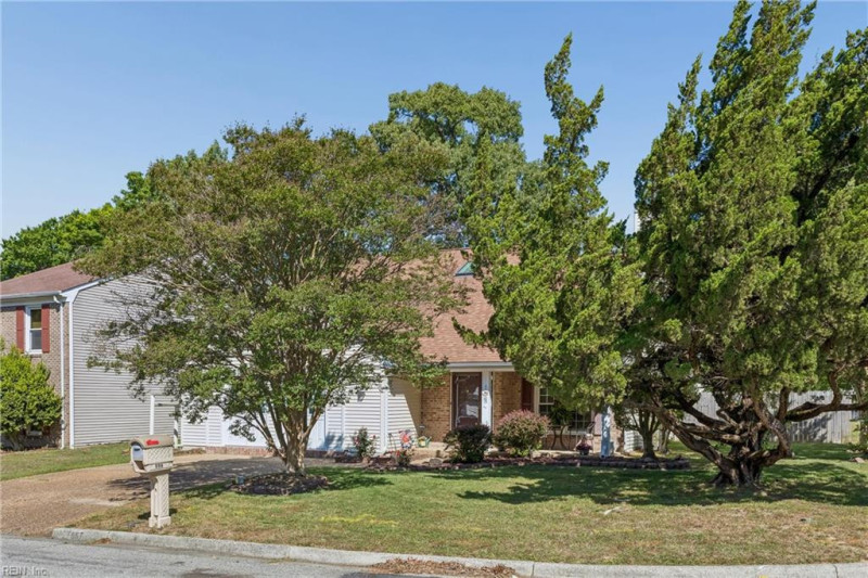 Photo 4 of 50 residential for sale in Newport News virginia Photo 4 of 50 residential for sale in Newport News virginia