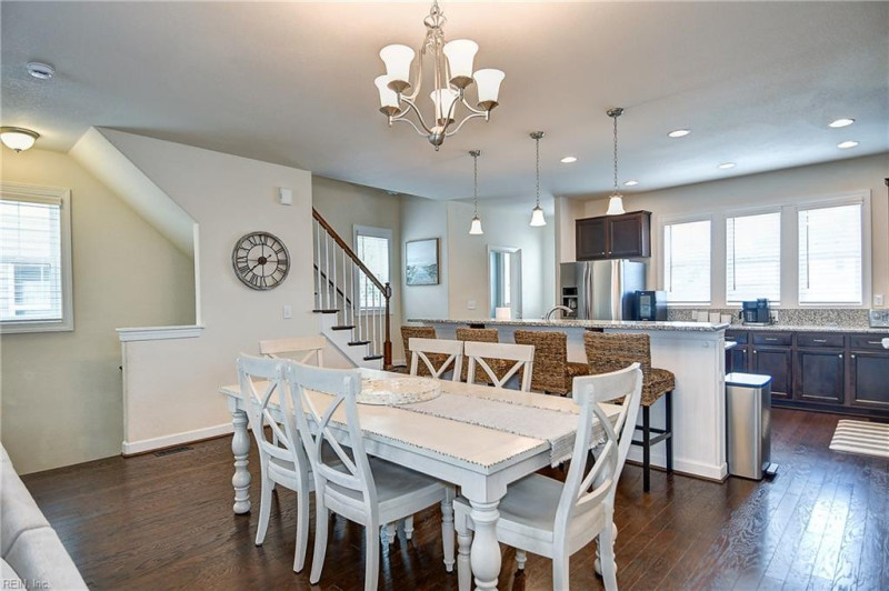 Photo 11 of 47 residential for sale in Virginia Beach virginia