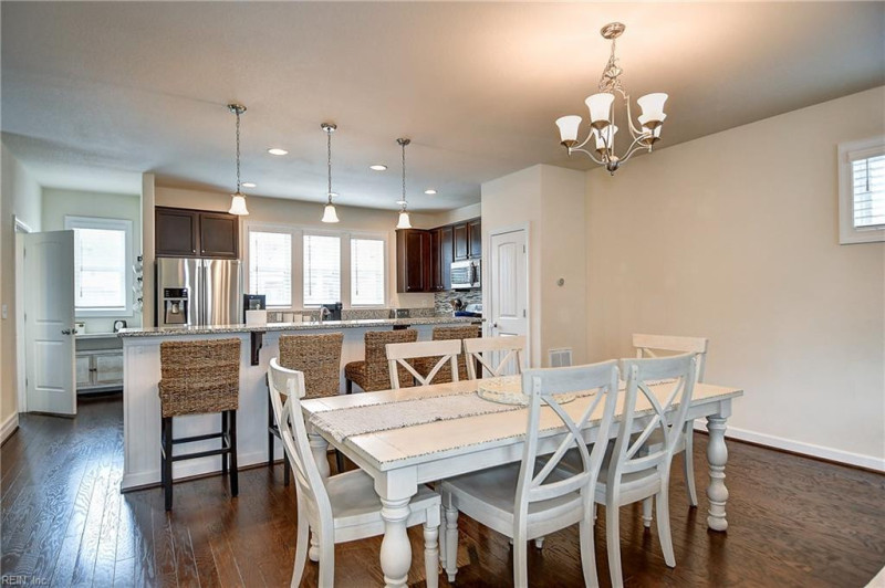 Photo 12 of 47 residential for sale in Virginia Beach virginia