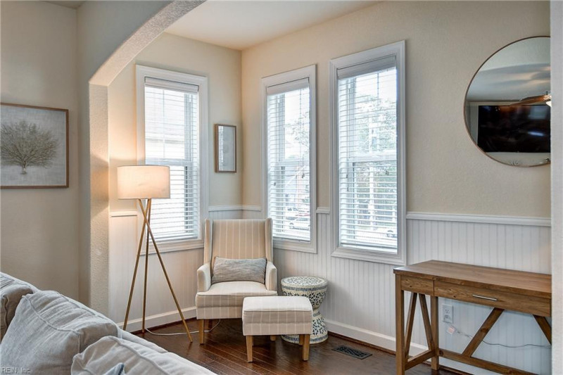 Photo 8 of 47 residential for sale in Virginia Beach virginia