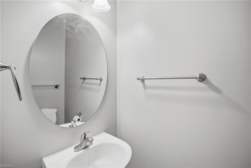 Photo 33 of 37 residential for sale in Virginia Beach virginia