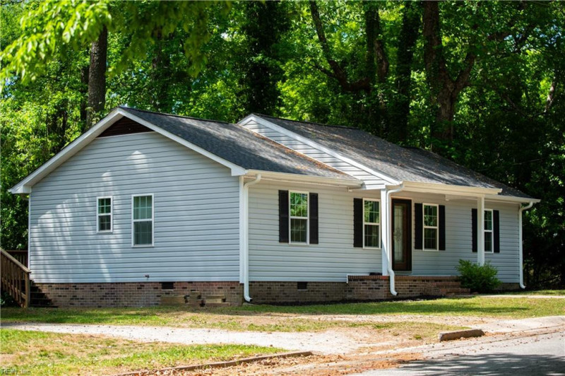 Photo 1 of 12 residential for sale in Emporia virginia