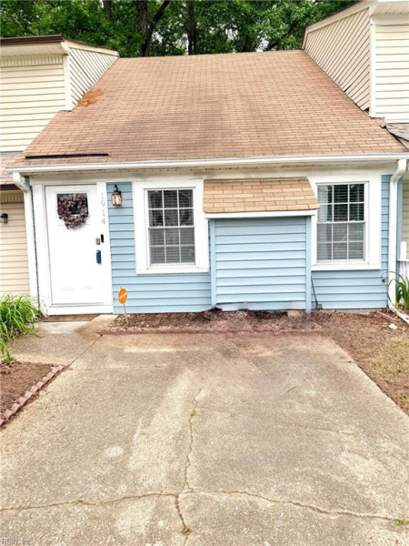 Photo 1 of 12 residential for sale in Chesapeake virginia