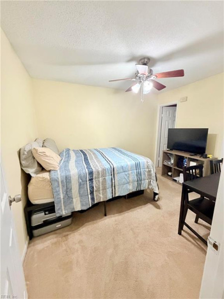 Photo 10 of 12 residential for sale in Chesapeake virginia