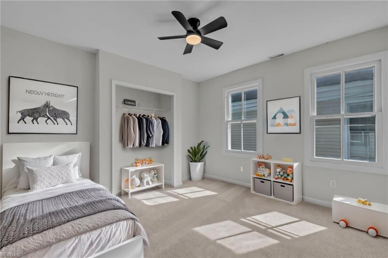 Photo 19 of 39 residential for sale in Portsmouth virginia