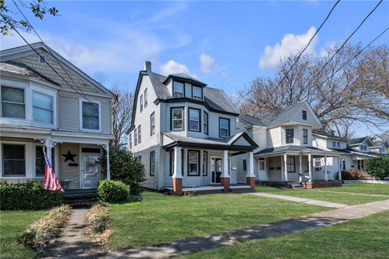 Photo 36 of 39 residential for sale in Portsmouth virginia