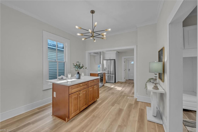 Photo 7 of 39 residential for sale in Portsmouth virginia