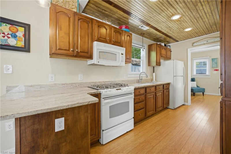 Photo 11 of 21 residential for sale in Norfolk virginia Photo 11 of 21 residential for sale in Norfolk virginia