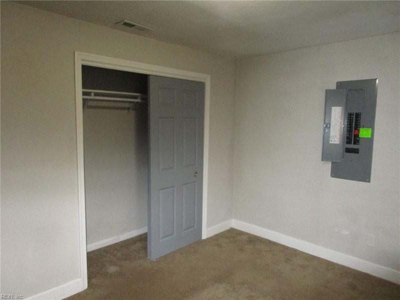 Photo 19 of 21 residential for sale in Hampton virginia