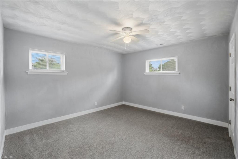 Photo 20 of 34 residential for sale in Virginia Beach virginia