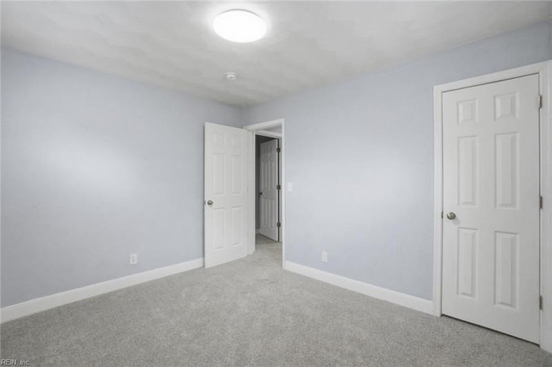 Photo 23 of 34 residential for sale in Virginia Beach virginia