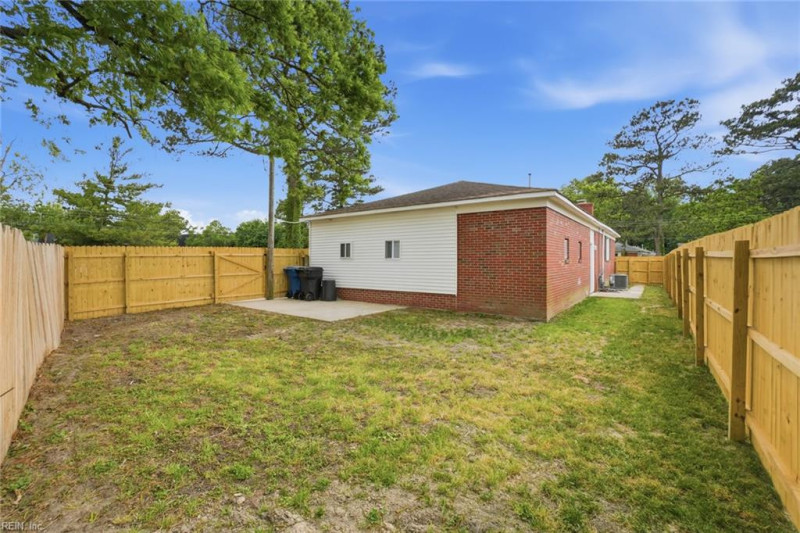 Photo 30 of 34 residential for sale in Virginia Beach virginia