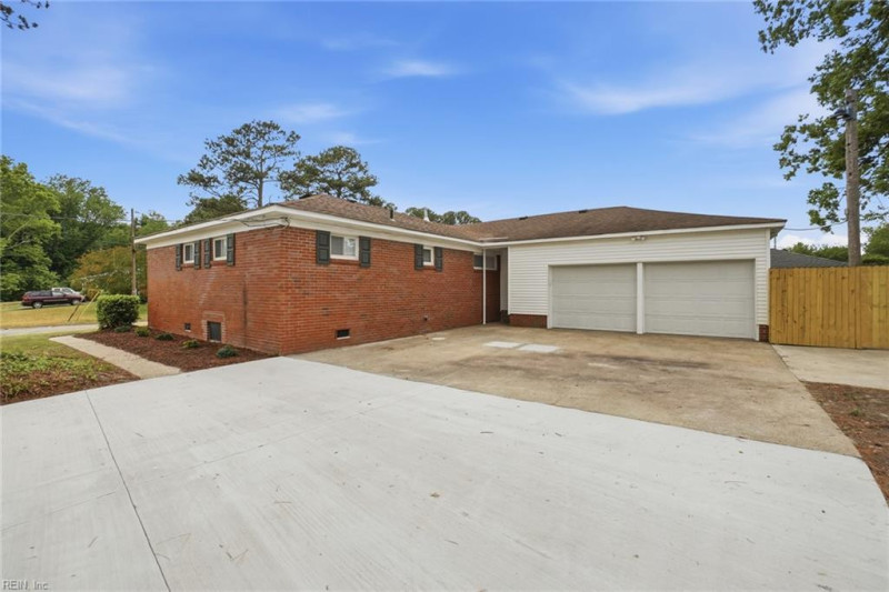 Photo 32 of 34 residential for sale in Virginia Beach virginia