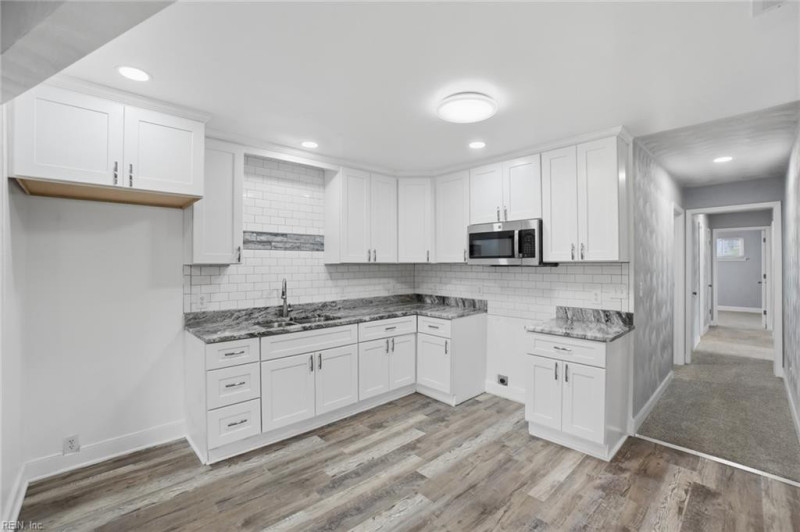 Photo 8 of 34 residential for sale in Virginia Beach virginia