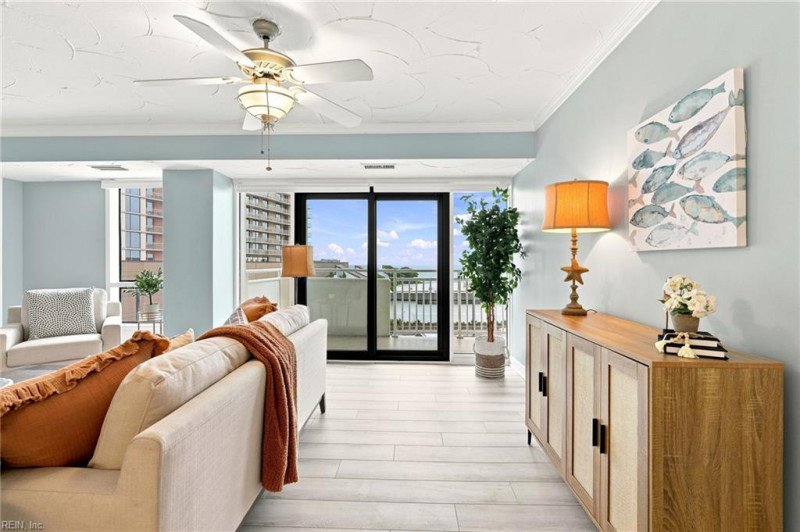 Photo 13 of 48 residential for sale in Virginia Beach virginia
