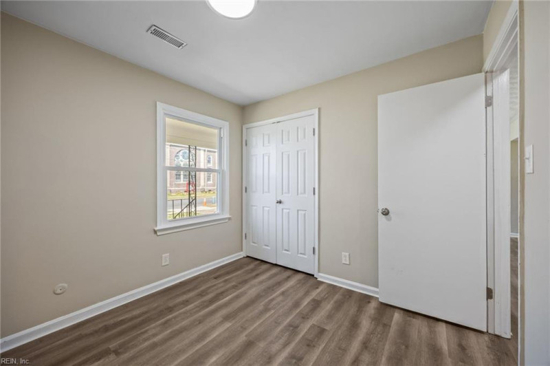 Photo 14 of 36 residential for sale in Portsmouth virginia Photo 14 of 36 residential for sale in Portsmouth virginia