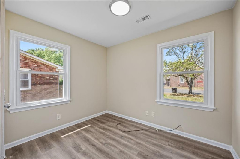 Photo 18 of 36 residential for sale in Portsmouth virginia Photo 18 of 36 residential for sale in Portsmouth virginia