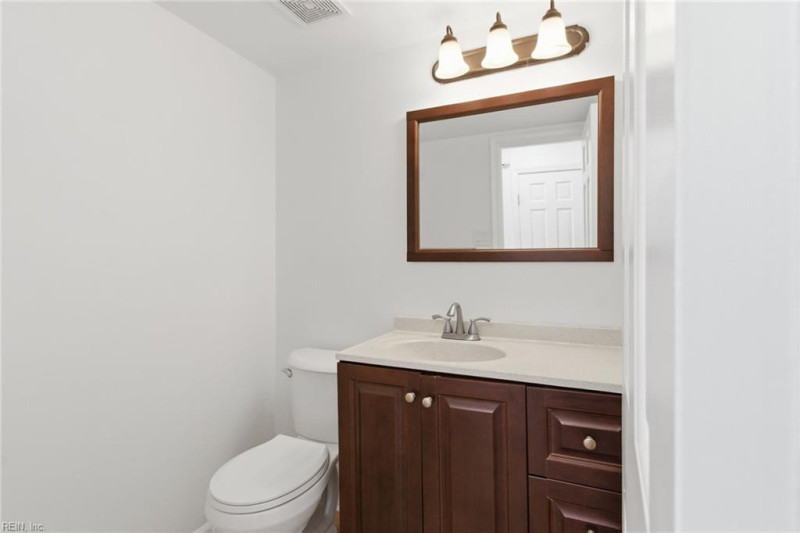 Photo 14 of 27 residential for sale in Virginia Beach virginia
