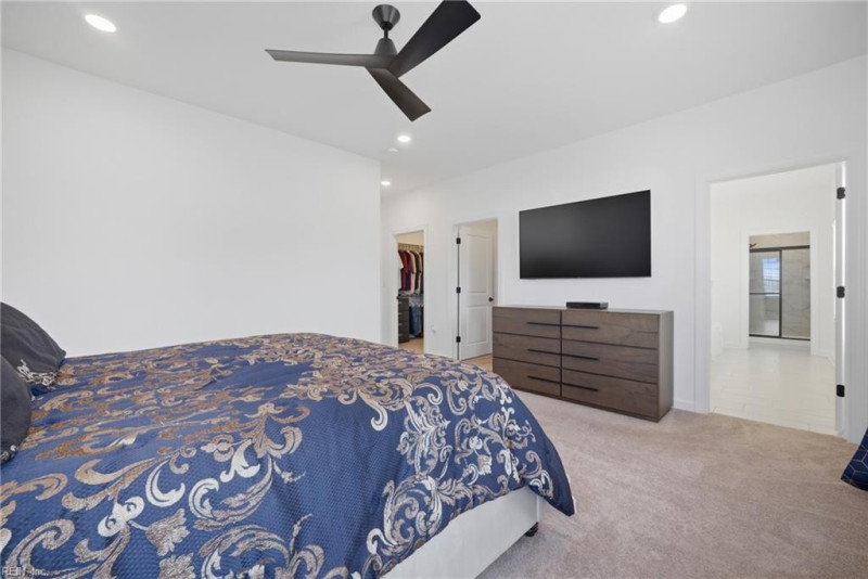 Photo 26 of 46 residential for sale in Chesapeake virginia