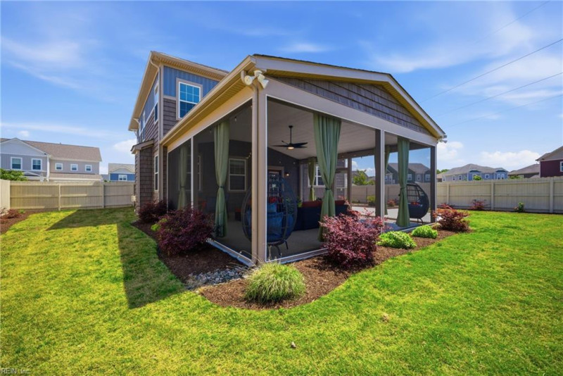 Photo 38 of 46 residential for sale in Chesapeake virginia