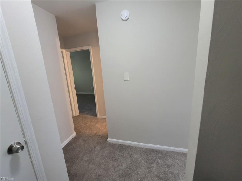 Photo 5 of 13 residential for sale in Virginia Beach virginia
