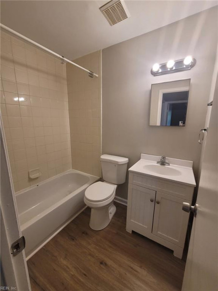 Photo 8 of 13 residential for sale in Virginia Beach virginia