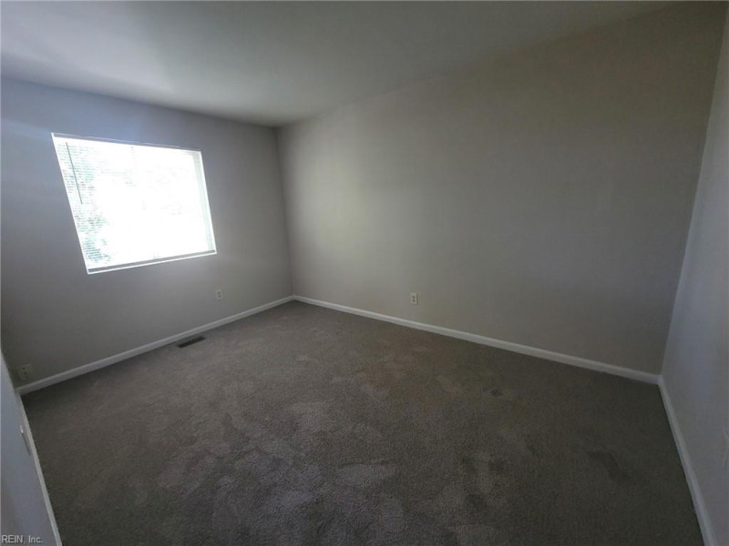 Photo 9 of 13 residential for sale in Virginia Beach virginia