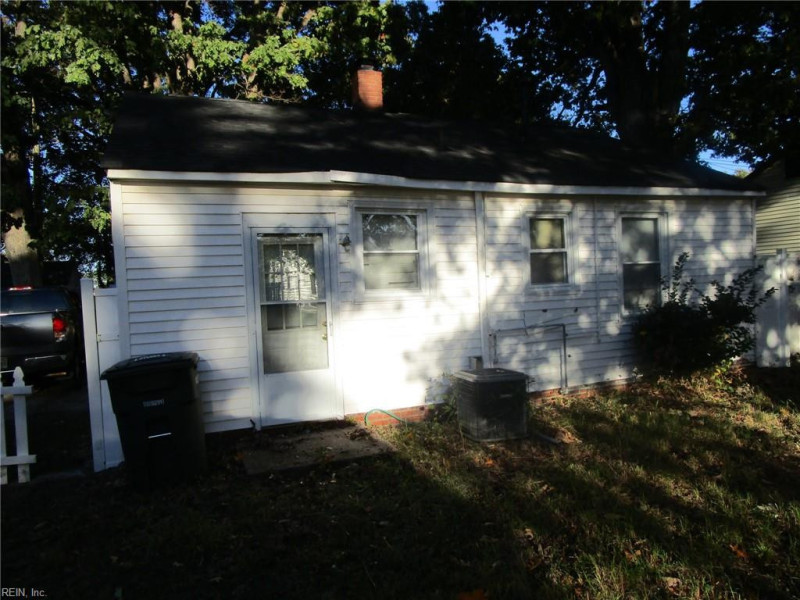 Photo 5 of 16 residential for sale in Hampton virginia Photo 5 of 16 residential for sale in Hampton virginia