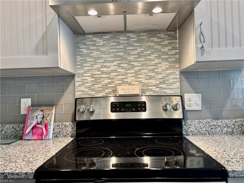 Photo 5 of 26 residential for sale in Norfolk virginia Photo 5 of 26 residential for sale in Norfolk virginia