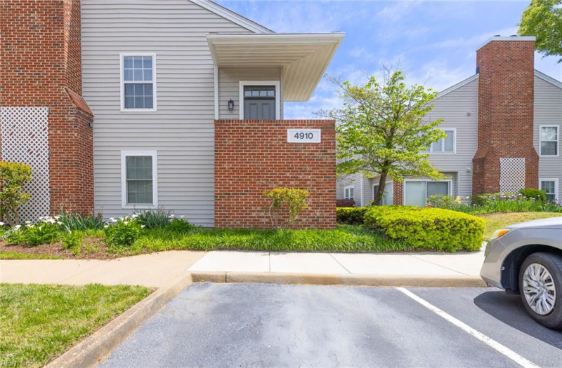 Photo 34 of 40 residential for sale in Virginia Beach virginia