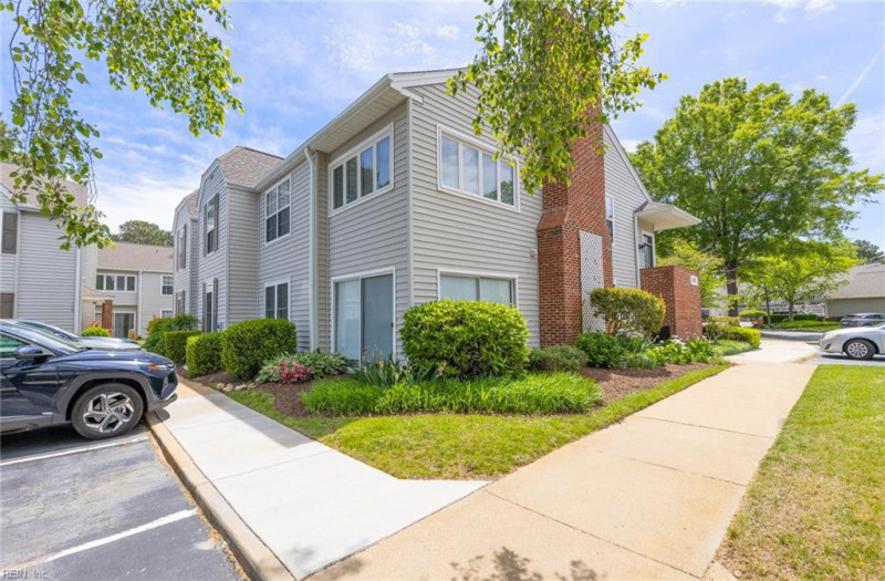 Photo 35 of 40 residential for sale in Virginia Beach virginia