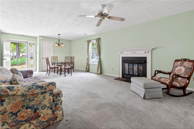 Photo 5 of 40 residential for sale in Virginia Beach virginia