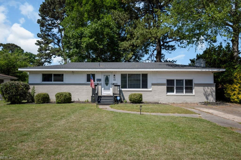 Photo 25 of 33 residential for sale in Virginia Beach virginia