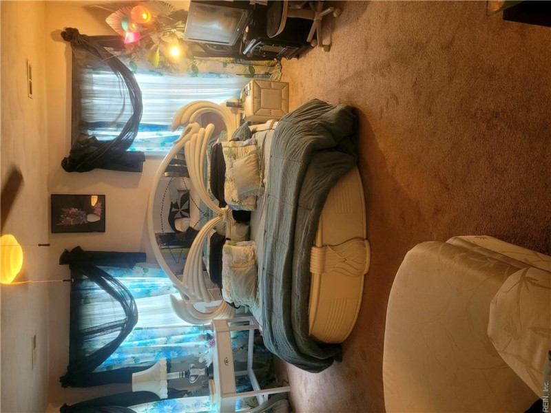 Photo 12 of 30 residential for sale in Norfolk virginia