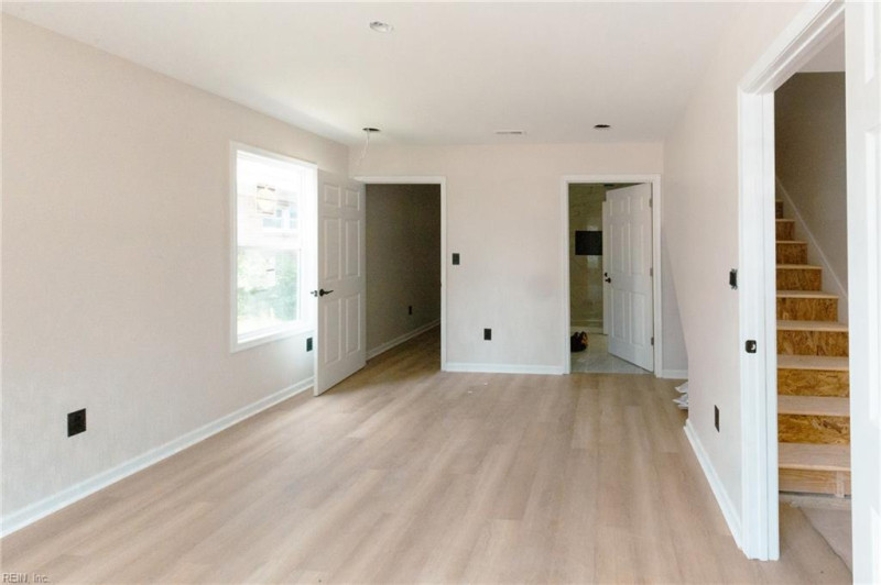 Photo 4 of 9 residential for sale in Norfolk virginia Photo 4 of 9 residential for sale in Norfolk virginia