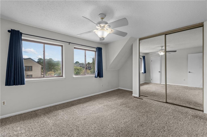 Photo 25 of 31 residential for sale in Virginia Beach virginia