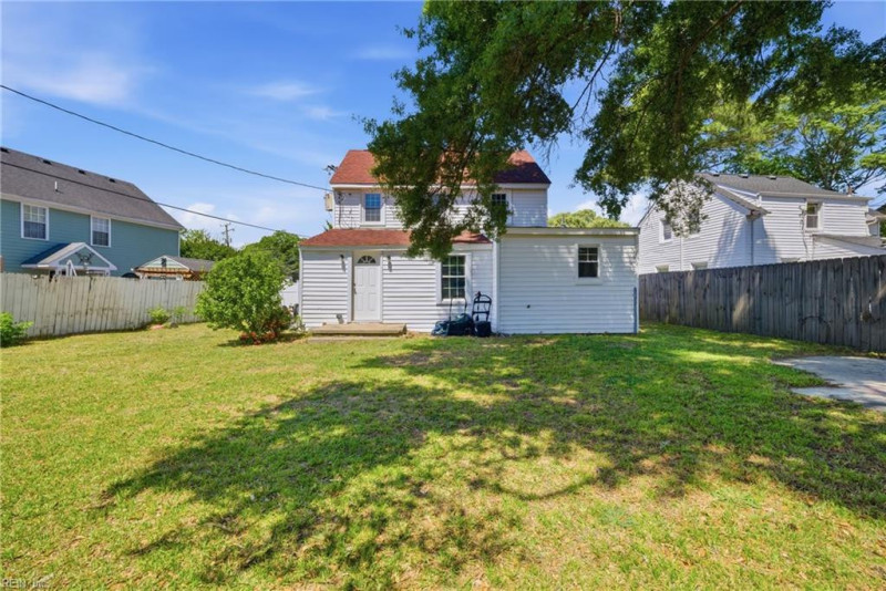 Photo 32 of 35 residential for sale in Portsmouth virginia Photo 32 of 35 residential for sale in Portsmouth virginia