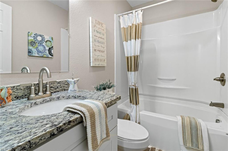 Photo 13 of 33 residential for sale in Suffolk virginia Photo 13 of 33 residential for sale in Suffolk virginia