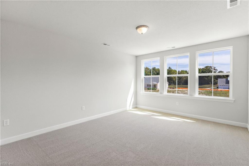 Photo 23 of 39 residential for sale in Suffolk virginia