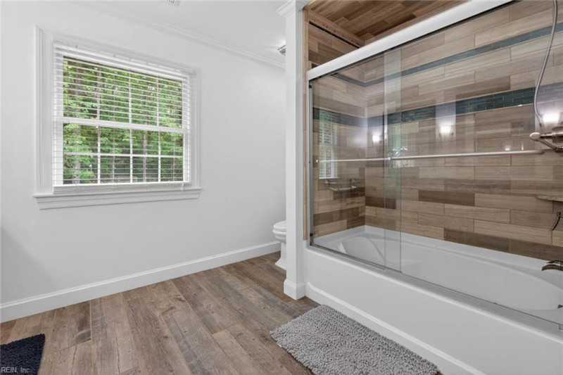 Photo 24 of 50 residential for sale in Chesapeake virginia