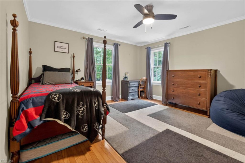 Photo 27 of 50 residential for sale in Chesapeake virginia