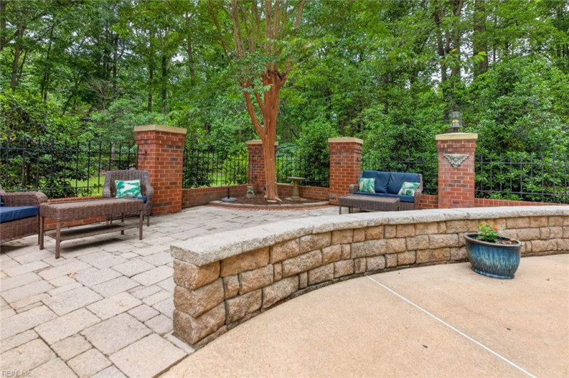Photo 37 of 50 residential for sale in Chesapeake virginia